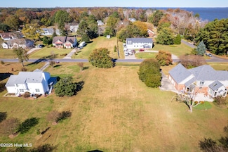 108 Carotauk Dr, Currituck, NC 27929