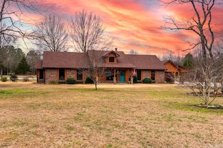 11 Arnoldsburg Rd, Conway, AR 72032