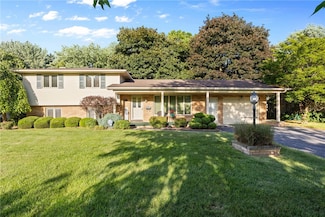 204 Candy Ln, Rochester, NY 14615