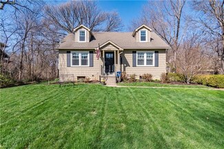 6926 Walmer St, Overland Park, KS 66204