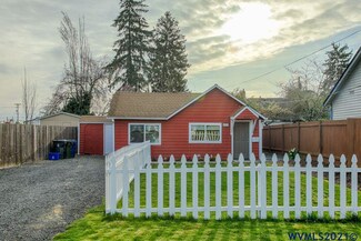 1870 Berry St SE, Salem, OR 97302