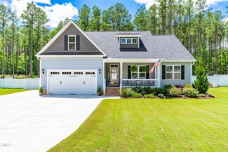 134 Highclere Ln, Selma, NC 27576