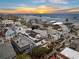 725 Dover Ct, San Diego, CA 92109