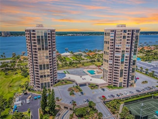 1 Oceans Blvd W Unit 9B2, Daytona Beach, FL 32118