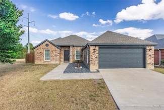 2910 Monroe St, Commerce, TX 75428