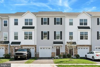 65 Aviary Rd, West Deptford, NJ 08086