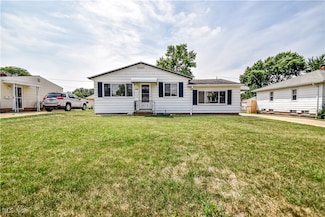 1842 Eldon Dr, Wickliffe, OH 44092