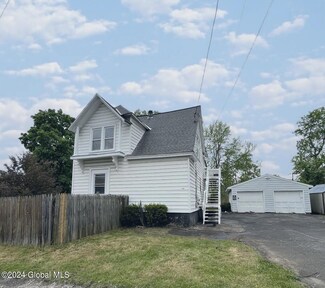 103 Frank St, Schenectady, NY 12304