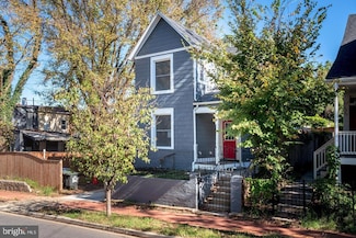 2016 16th St SE, Washington, DC 20020