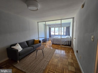 2141 I St NW Unit 310, Washington, DC 20037