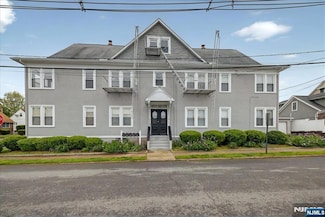 60 Elm St Unit 5, Elmwood Park, NJ 07407