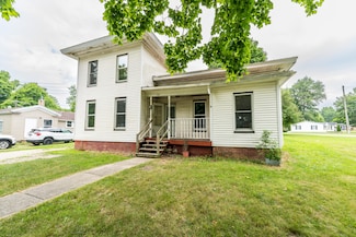315 E Saint Marys St, Decatur, MI 49045