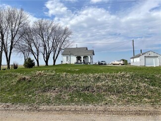 8930 S 52nd Ave W, Colfax, IA 50054