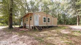 1160 Chance Rd, Chipley, FL 32428