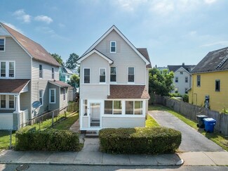 42 Melrose St, Springfield, MA 01109