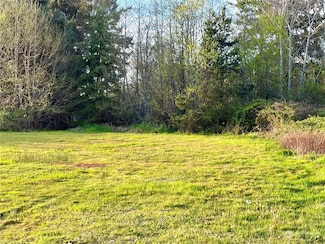 520 W Newell Ave, Westport, WA 98595