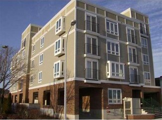 24 Arsenal St Unit 3b, Watertown, MA 02472