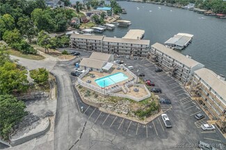 5499 3 Seasons Rd Unit E-10, Osage Beach, MO 65065