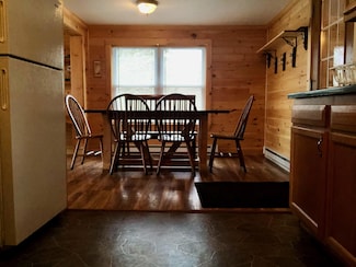 52 Stewart Young Rd, Pittsburg, NH 03592