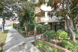 811 6th St Unit 105, Santa Monica, CA 90403