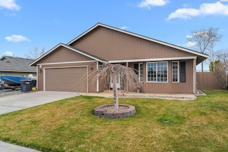 5504 Koufax Ln, Pasco, WA 99301