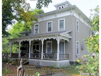 5 Locust St, Waterloo, NY 13165