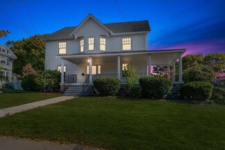 15 Keene St, Stoneham, MA 02180