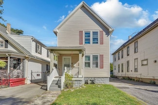 73 Baynes St, Buffalo, NY 14213