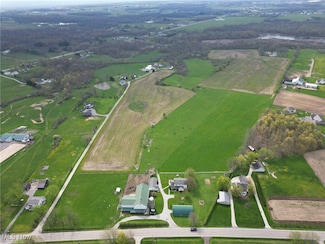 16231 Burton-Windsor Rd, Middlefield, OH 44062