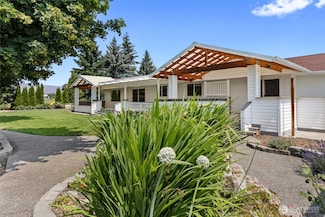 5252 U S 12, Yakima, WA 98908