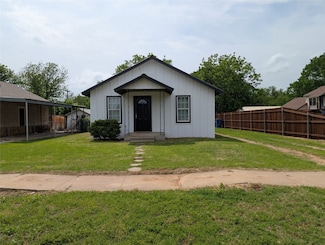 908 Tennessee St, Graham, TX 76450