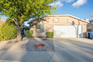 820 110th St SW, Albuquerque, NM 87121