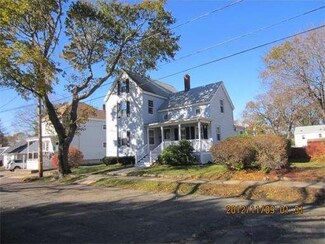 31 Ashton St, Beverly, MA 01915