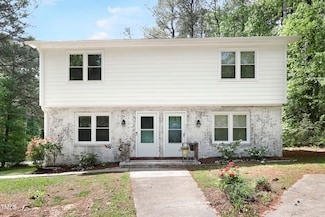 930 Jason Ct, Cary, NC 27511