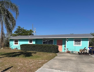 2804 NE Hickory Ridge Ave, Jensen Beach, FL 34957