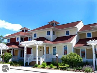 12149 Mountain Top Cir Unit 713, Thompsonville, MI 49683