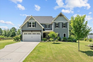 739 Exeter St, Carthage, NC 28327