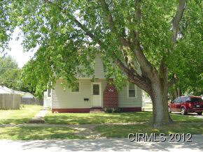 214 N Willow St, Flora, IN 46929