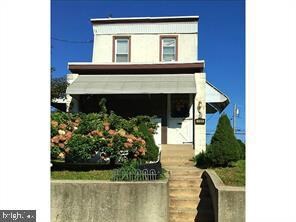 3320 W 3rd St, Marcus Hook, PA 19061