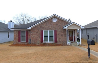 5824 Glenlake Ct, Columbus, GA 31909
