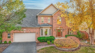 2336 Fox Boro Ln, Naperville, IL 60564