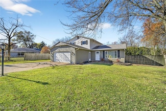 646 Dunny Ave, Sheffield Lake, OH 44054