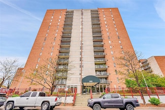 955 Eudora St Unit 1605, Denver, CO 80220