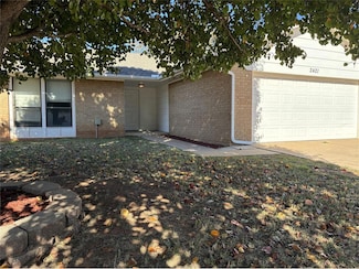 2421 SW 102nd St, Oklahoma City, OK 73159