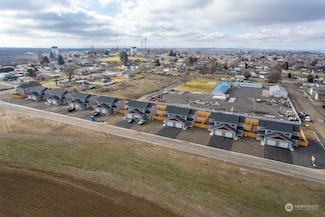 412 414 S 7th St, Warden, WA 98857