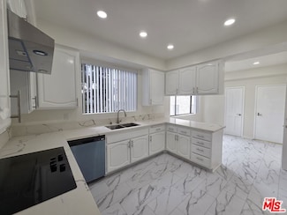 126 N Croft Ave Unit 201, Los Angeles, CA 90048