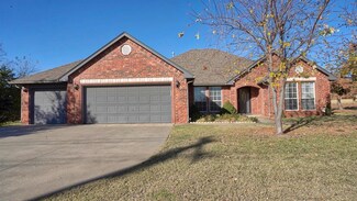2422 E Rock Creek Rd, Tuttle, OK 73089