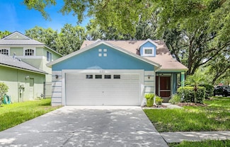 6180 Skylarkcrest Dr, Lithia, FL 33547