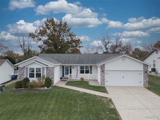 807 Prince Andrew Ct, Saint Charles, MO 63304