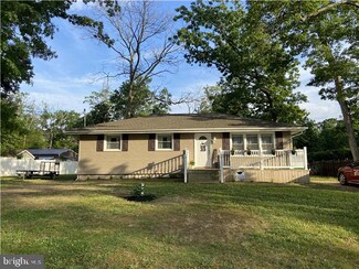 27 Hartz Dr, Bridgeton, NJ 08302